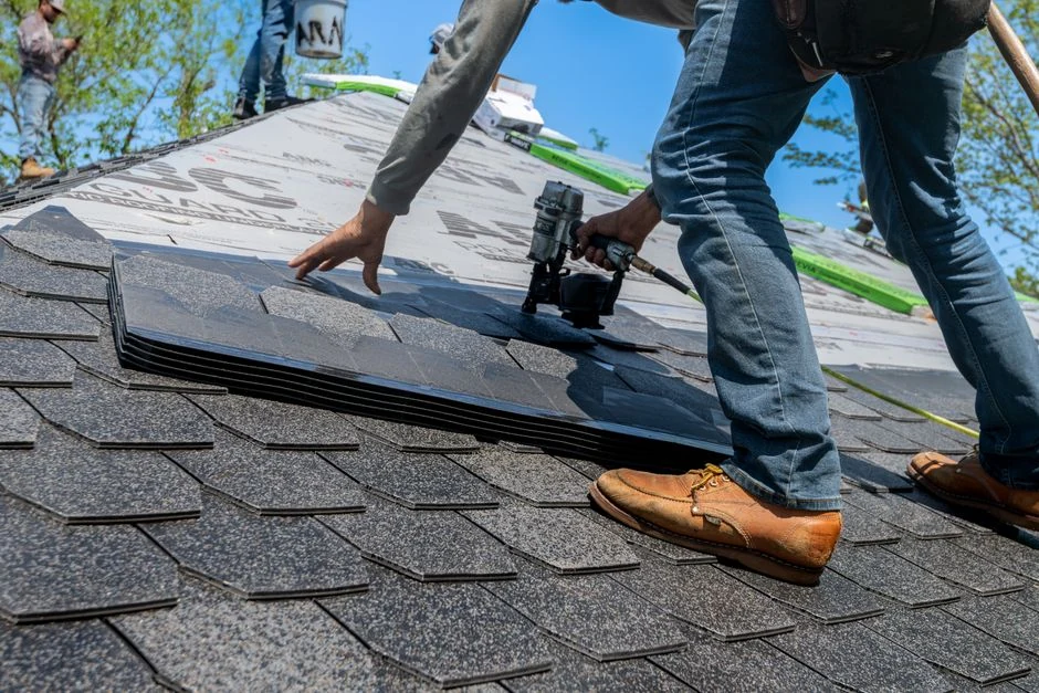 Gutter Mildew Removal in Fayetteville